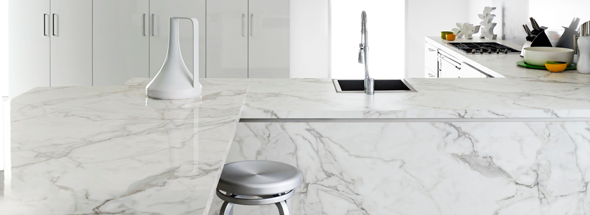 Formica® EliteForm technology features industry-leading scratch resistance so that your countertops are able to stand up to the wear and tear of daily life.